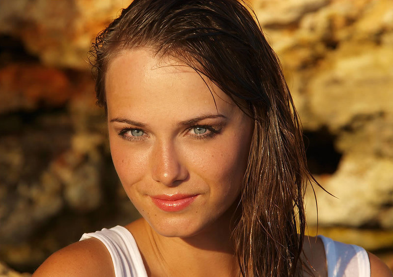 Ина, 35